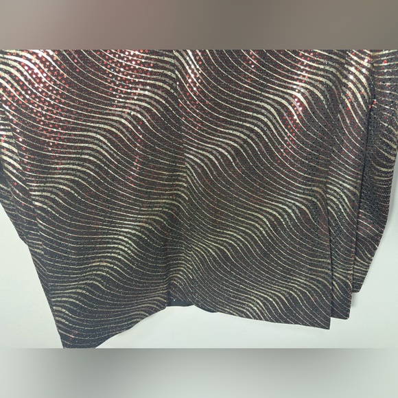 Elegant Black and Red Patterned Blazer - Picture 10 of 15